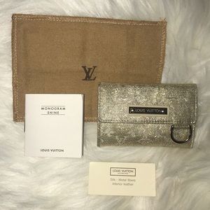 SOLD ❌ Louis Vuitton | monogram shine / Pre loved